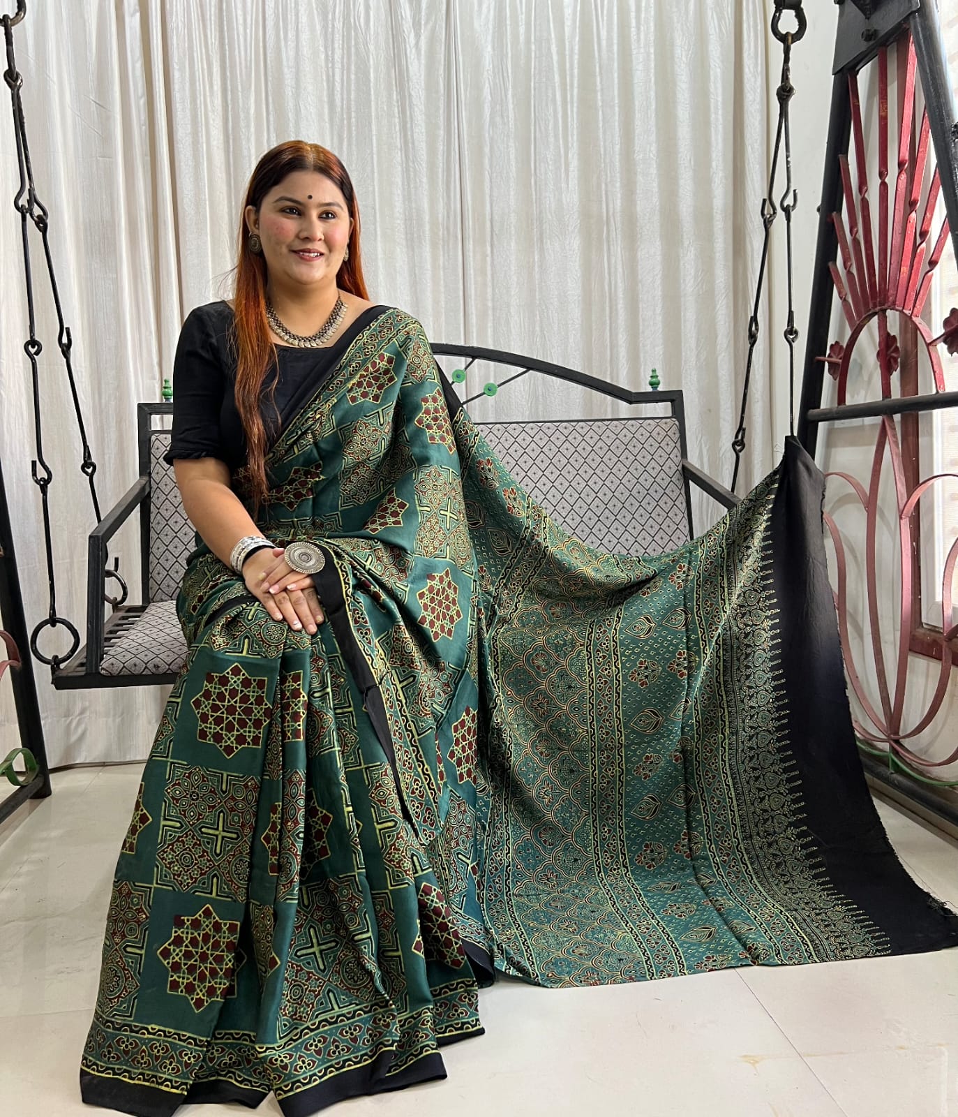 green saree silk ethnic wear
