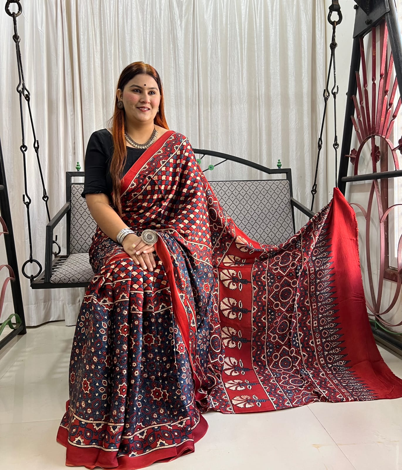 red saree silk ethnic wear