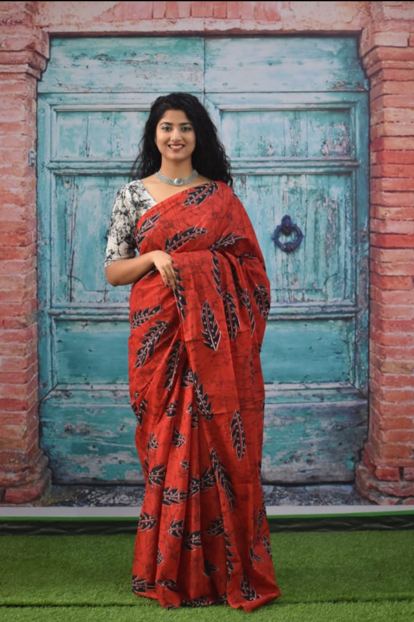 red saree cotton ethnic wear