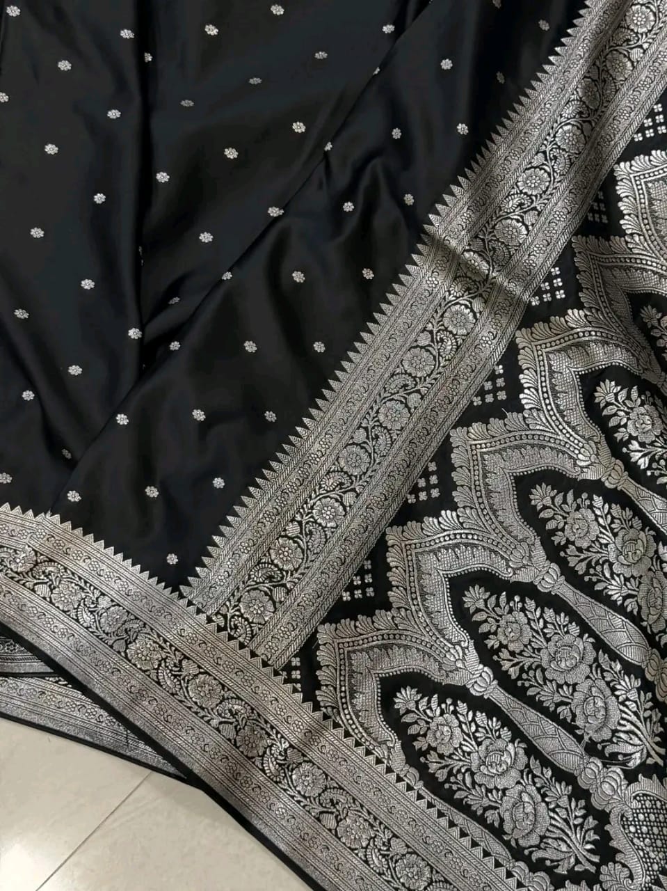 Banarasi Mashru Silk Saree 