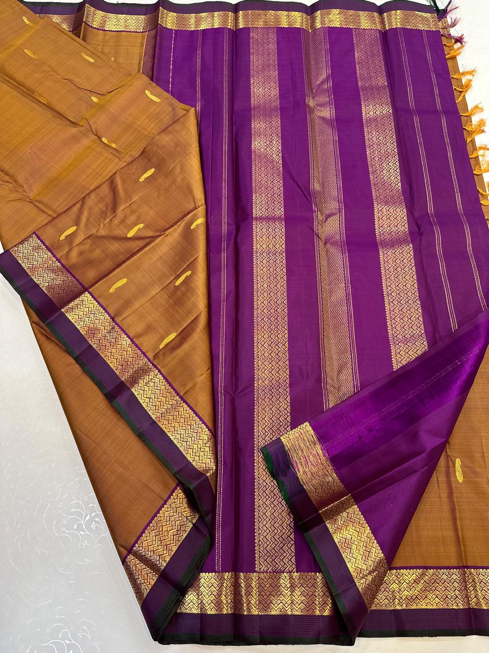 Kanchisilksaree-singleborder-sbs112006