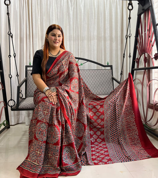 red saree silk ethnic wear