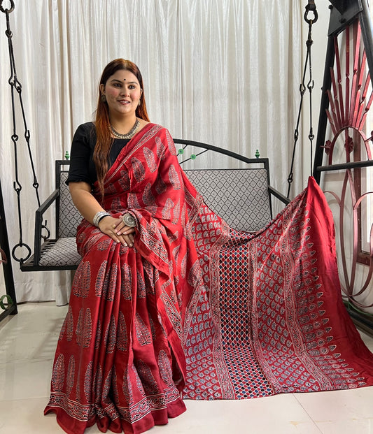 red saree silk ethnic wear