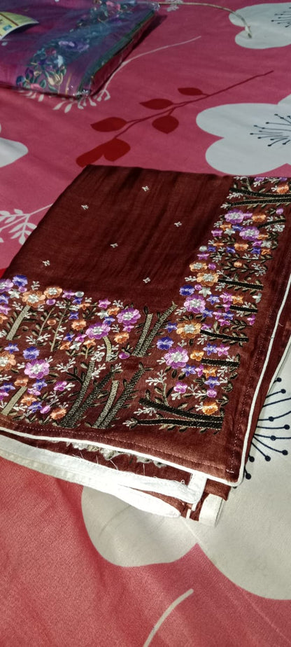 Tussar_by_Tussar_silk-embroidered
