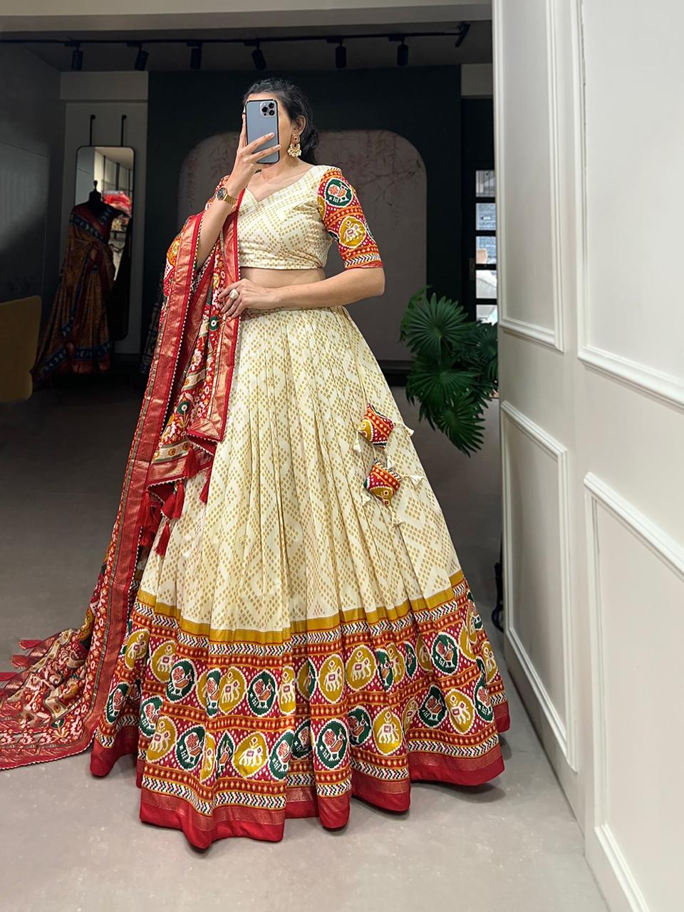 red white Dola Silk Chaniya Choli