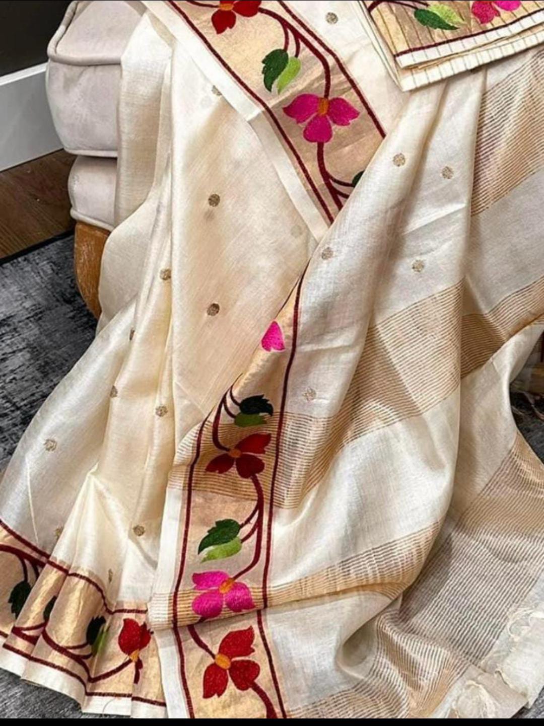 tussar_by_tussar-_embroidery